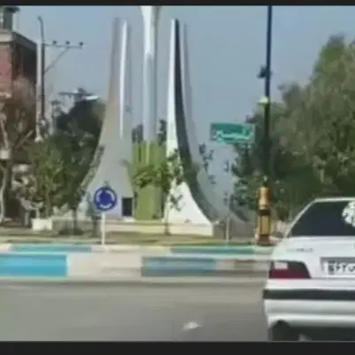 زمین فروشی