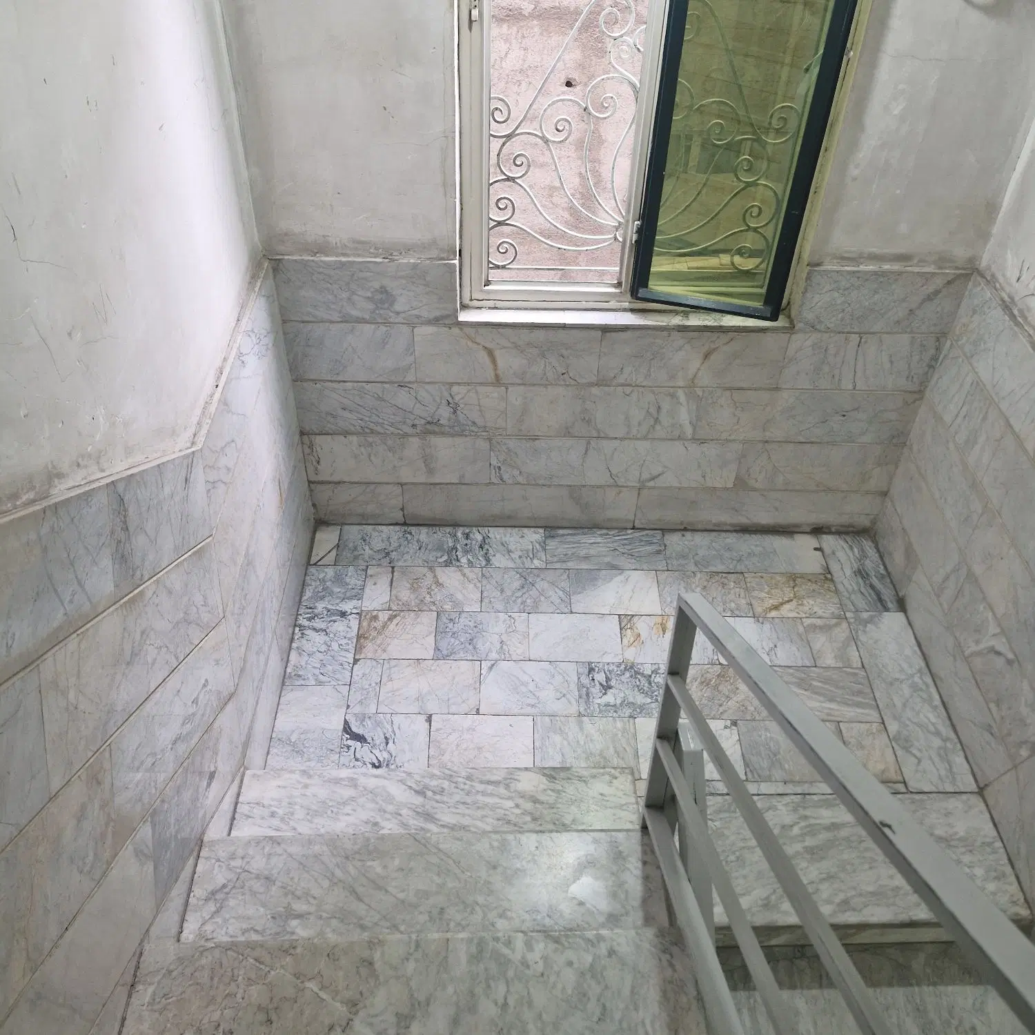 آپارتمان 58 متری خیابان دانشگاه هوایی شمالی