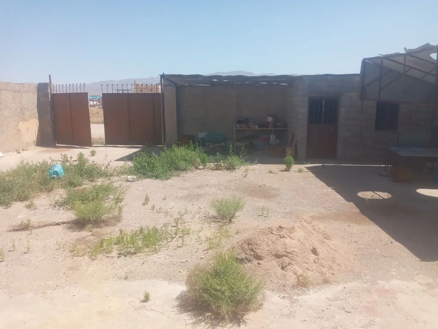 اجاره محوطه صنعتی ۱۰۰ متری