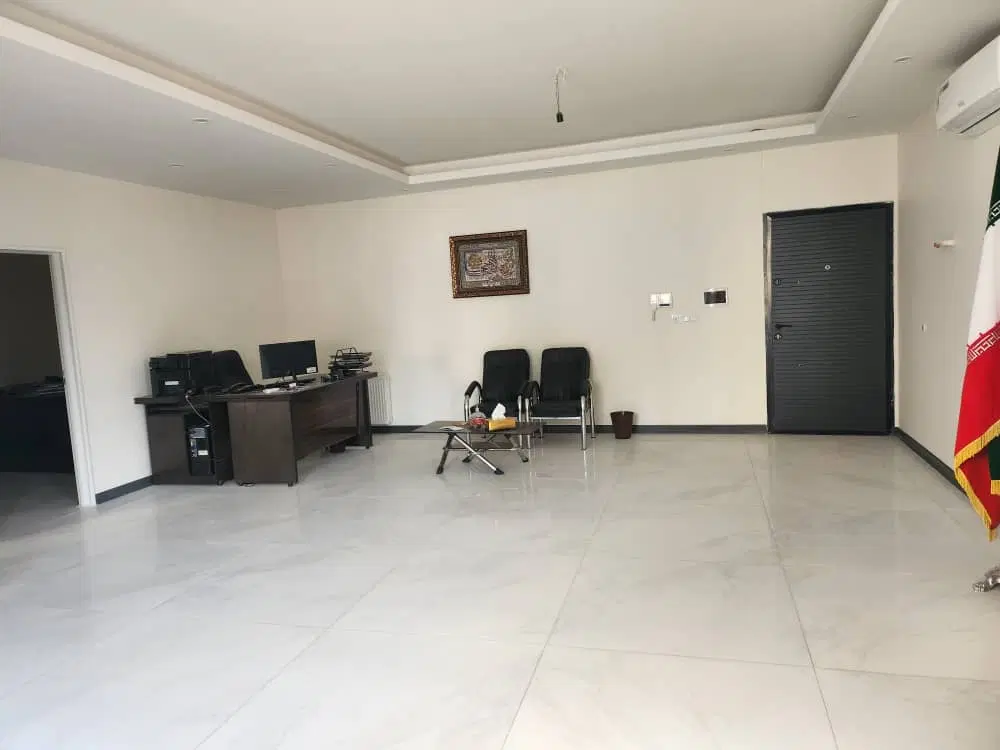 اداری ۱۰۰ متری معاوضه با خودرو یا مسکونی