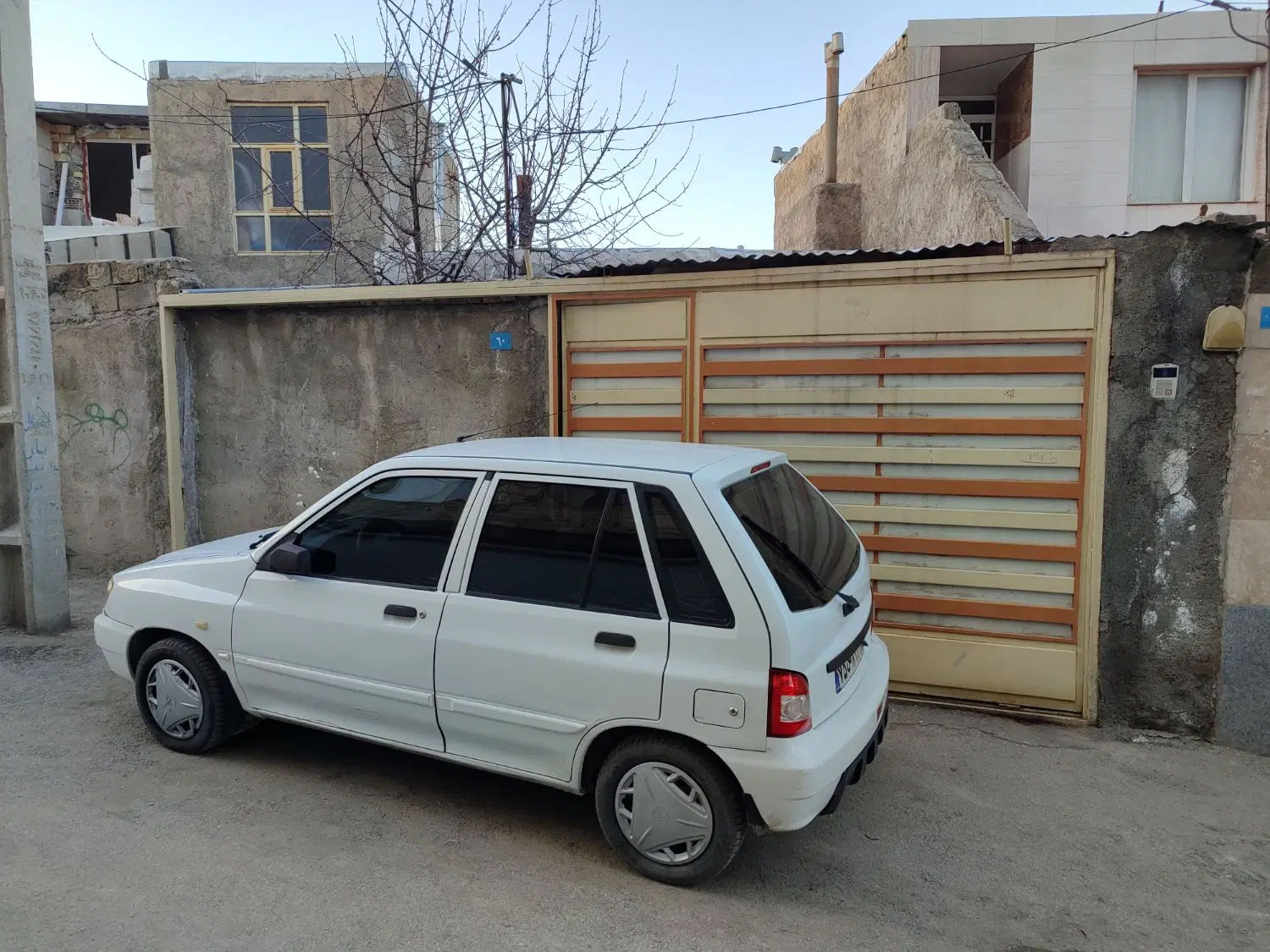 خانه ویلایی _ قیمت مناسب _شهرک بهشتی