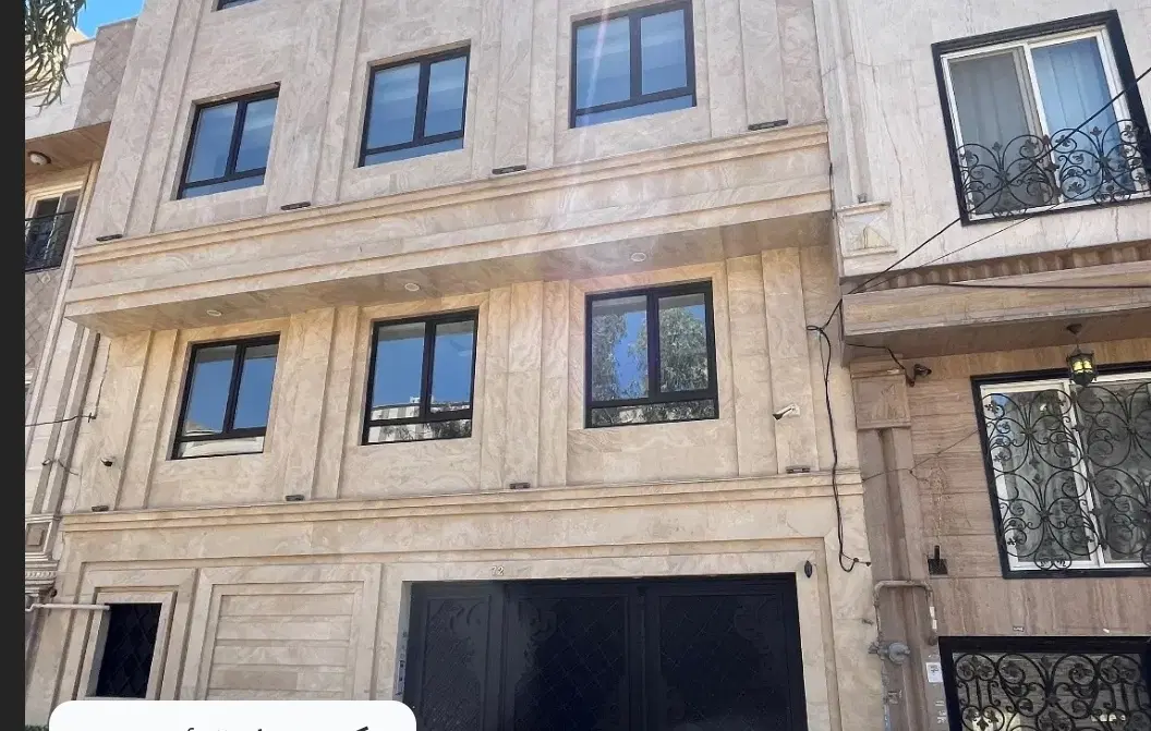 یک واحد آپارتمان  ۳ خواب  میدان اتریش