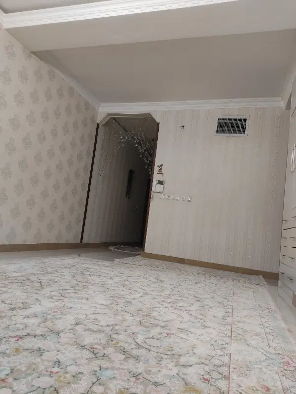 با سلام واحد ۱۱۷متری قائمیه