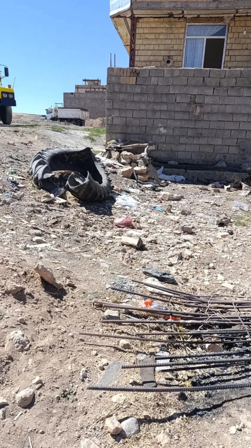 زمین چشمه خانی