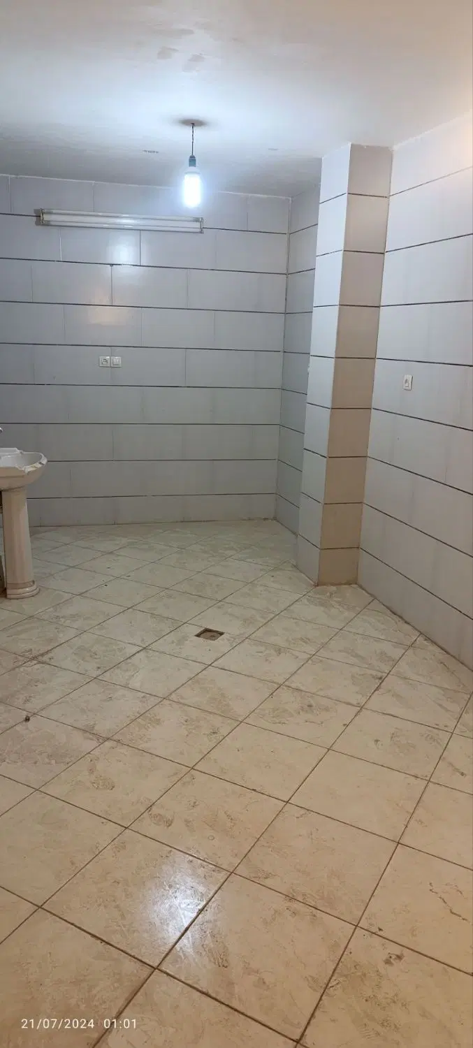 مغازه تجاری ۲۰متری