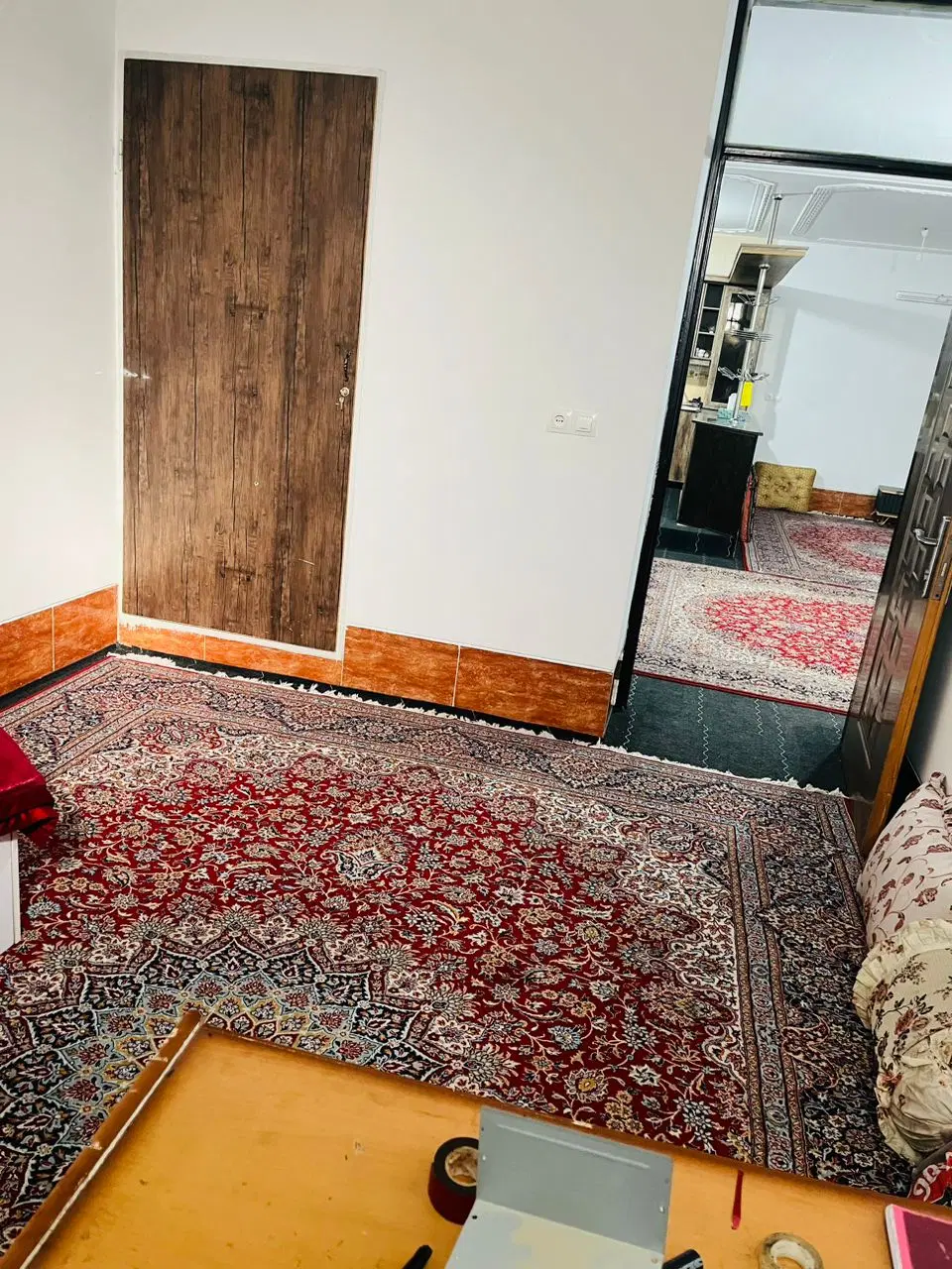 زیر زمین 85متری تمیز