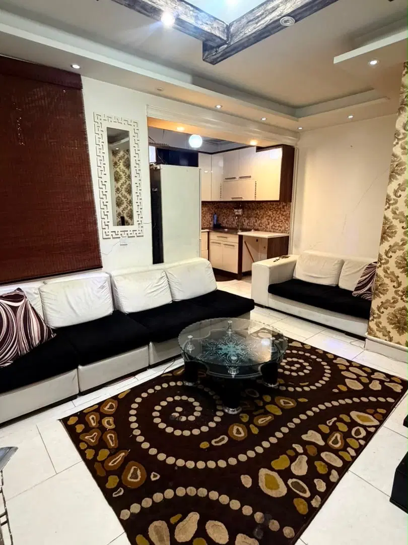 رهن اجاره آپارتمان 40 متر طبقه اول فاز1 اندیشه