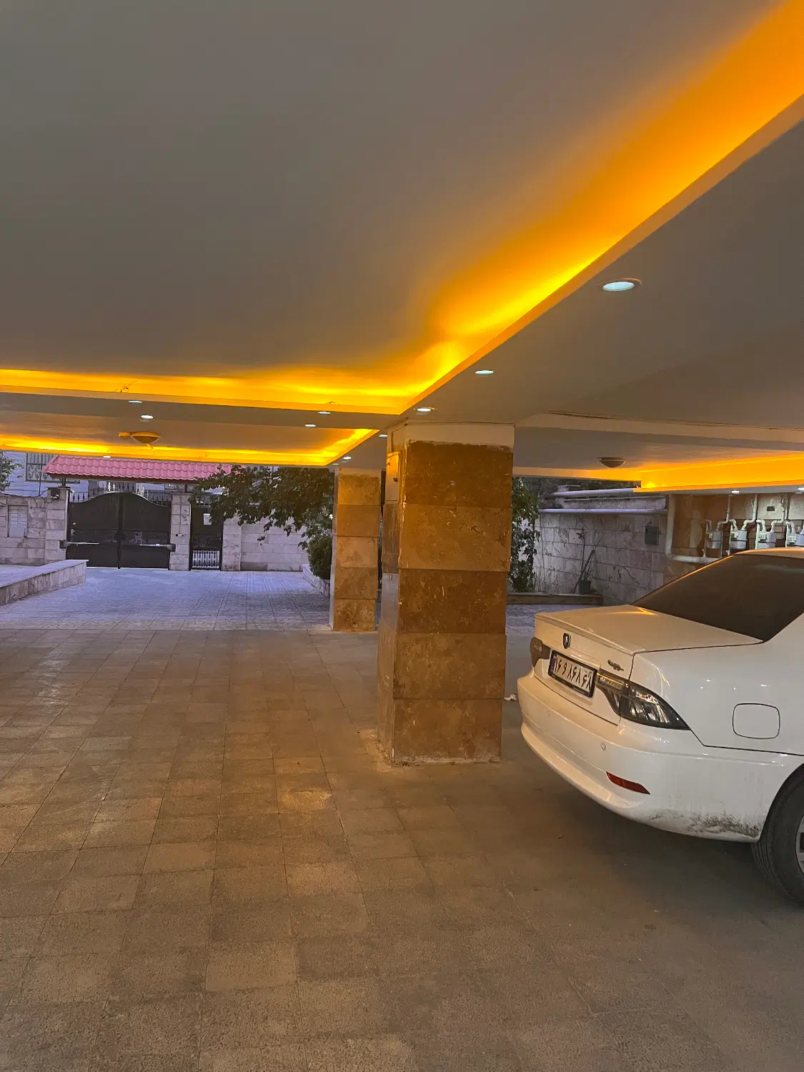 ۷۳متر ۲خ سندار فول امکانات دوم شاهین ویلا
