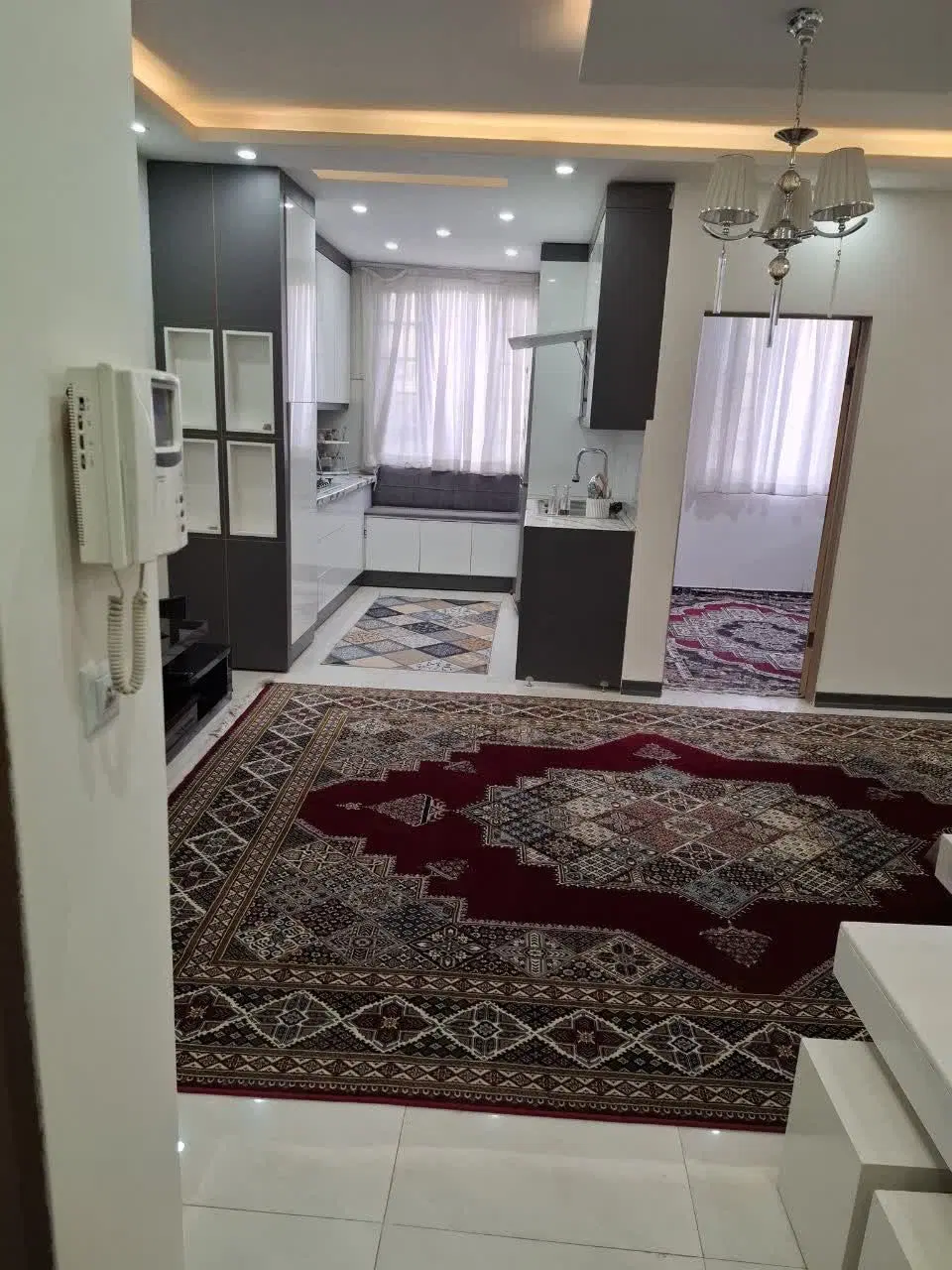 حاشیه ثنایی، پیامبر اعظم ۴۹ )  دوخوابه شیک، گلریز