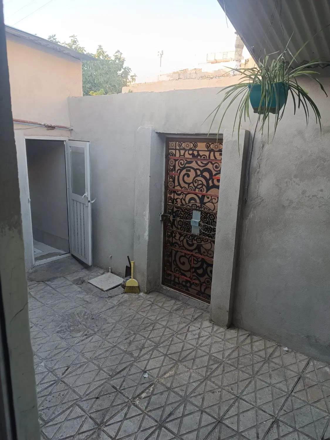 خانه ویلایی در شهرک مدنی
