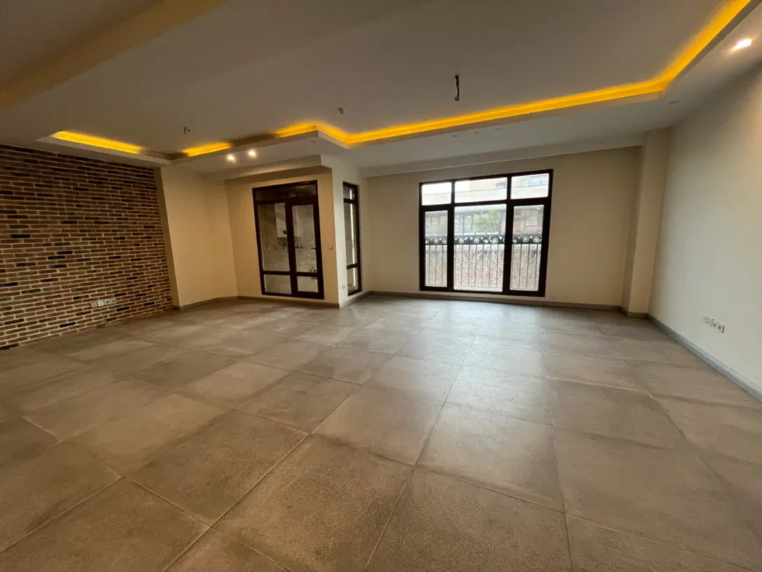 ۱۰۰۰ متر عمارت خاص در قلب جردن