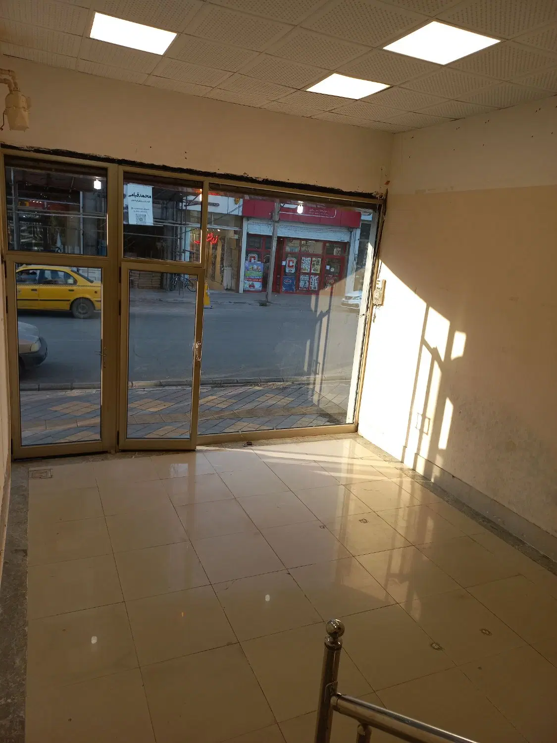 فروش مغازه ۱۰۰متر خیابان دانش