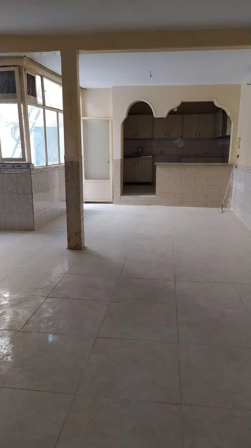 اجاره خانه 96 متری طبقه همکف
