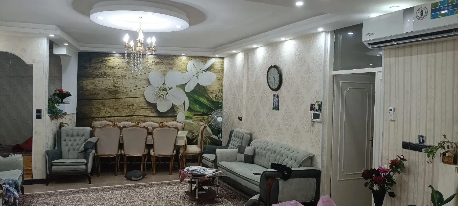 فروش یک باب منزل مسکونی