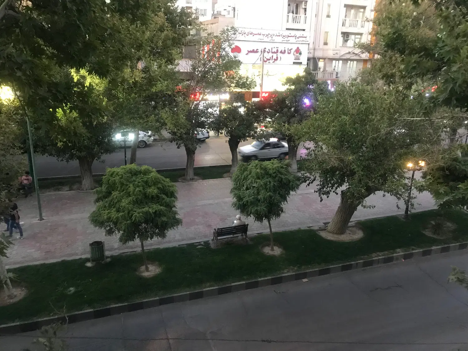 آپارتمان بر بلوار پارک۱۱۰متر