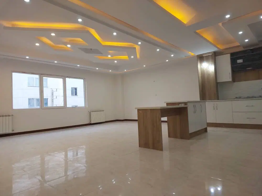 اپارتمان ۱۰۵متری(فاز ۸ دربهشت)