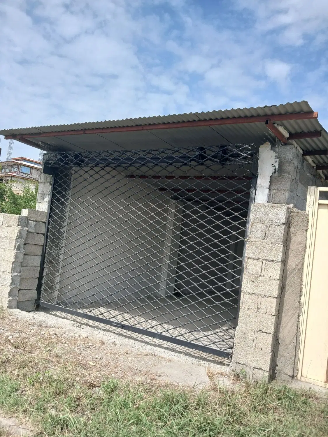 یک باب مغازه ۳۵ متری ورودی خیابان مسکن مهر