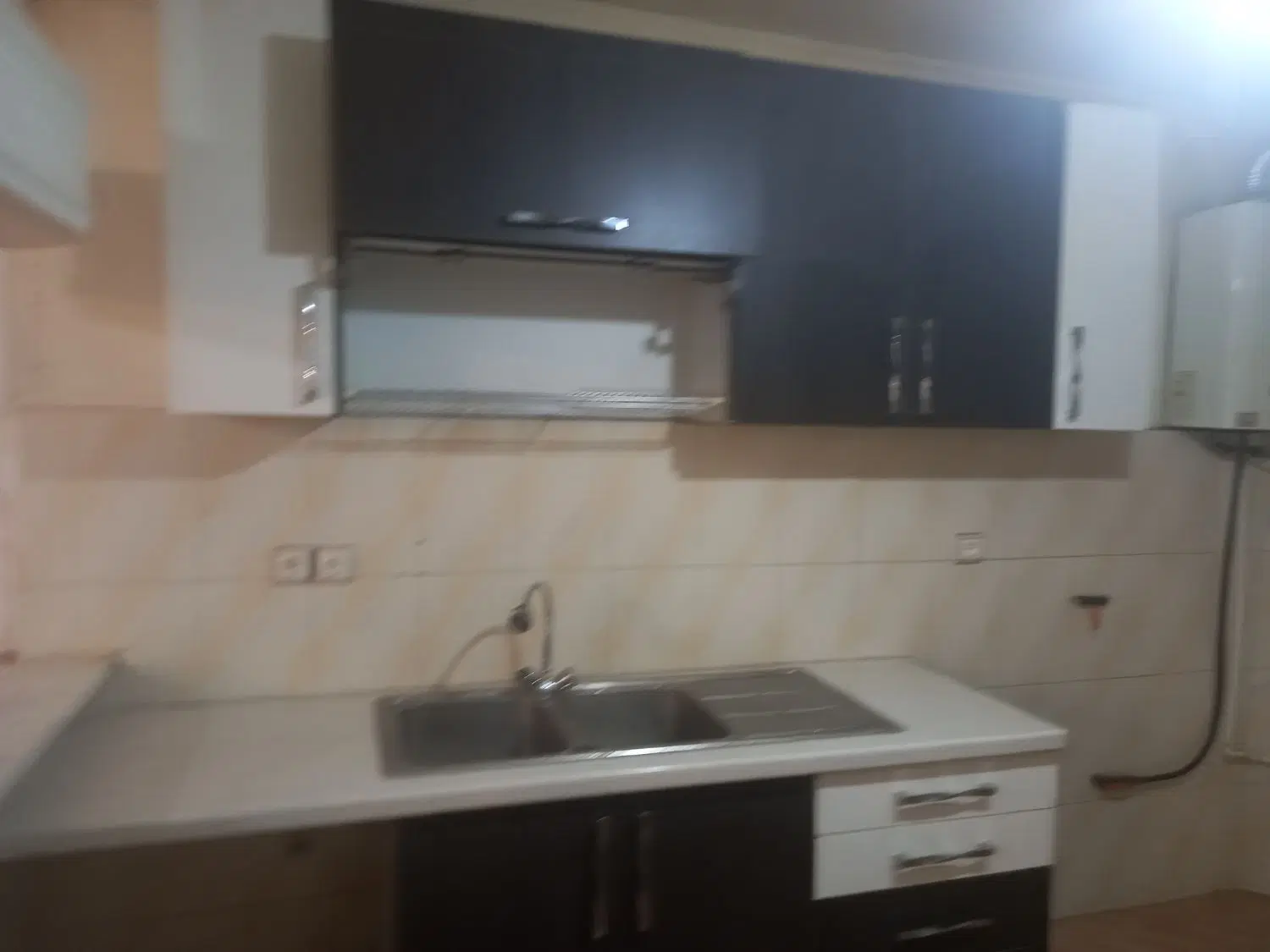 ۸۵ متری شهرک جانبازان