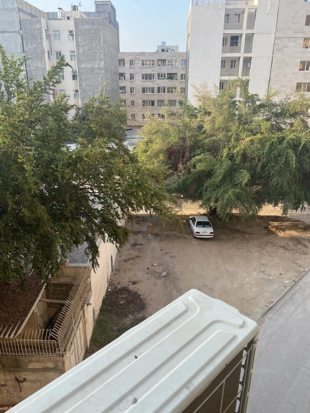 11قصب زمین خیابان سمیه