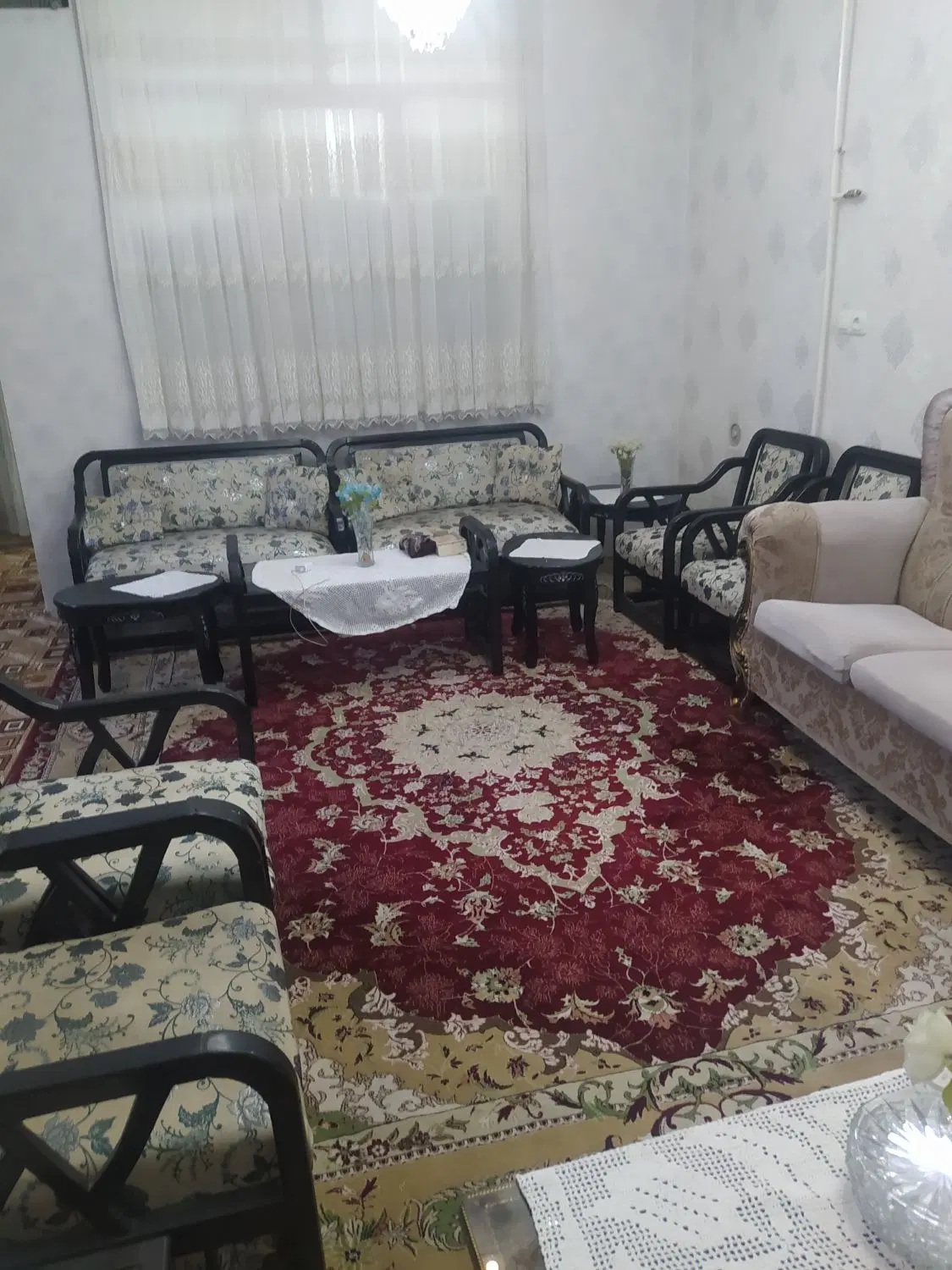 فروش یک واحدویلایی طبقه اول بهترین لوکیشن سپه
