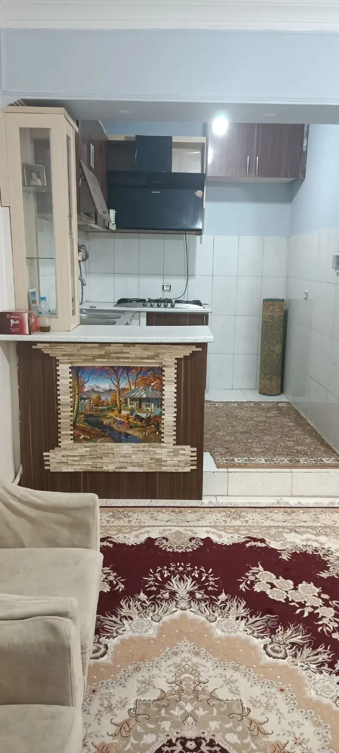آپارتمان طبقه اول تک خواب