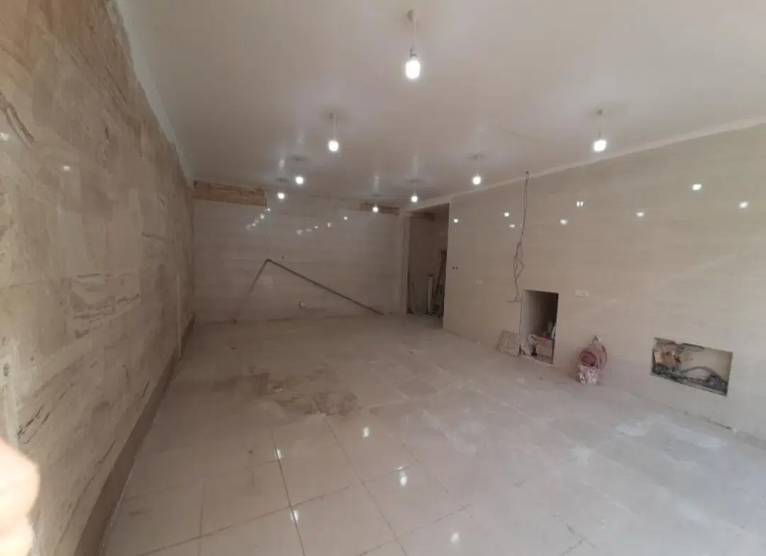 مغازه  ۶۵ متری کوی رسالت