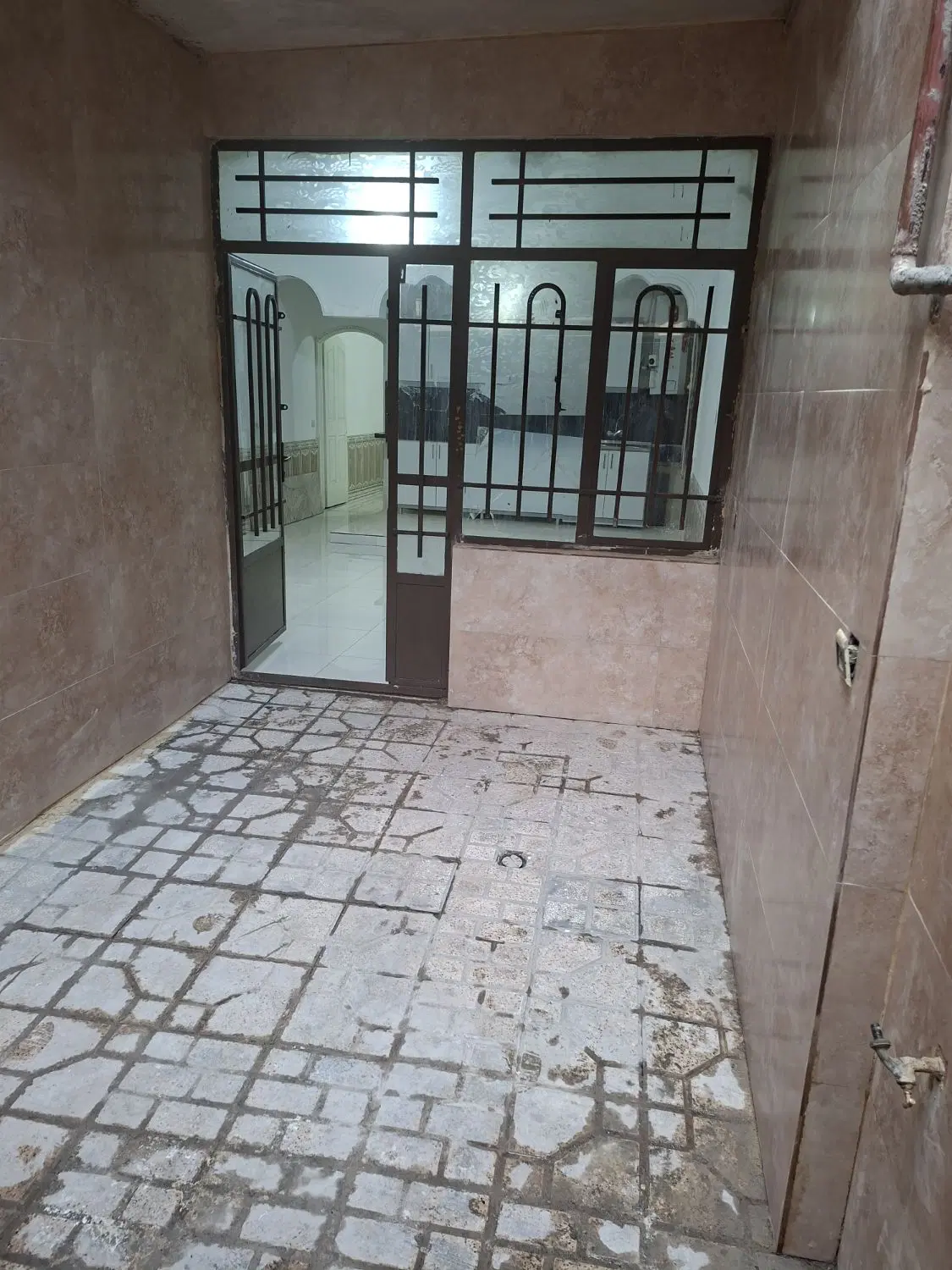 خانه ۸۰ متری با پارکینگ