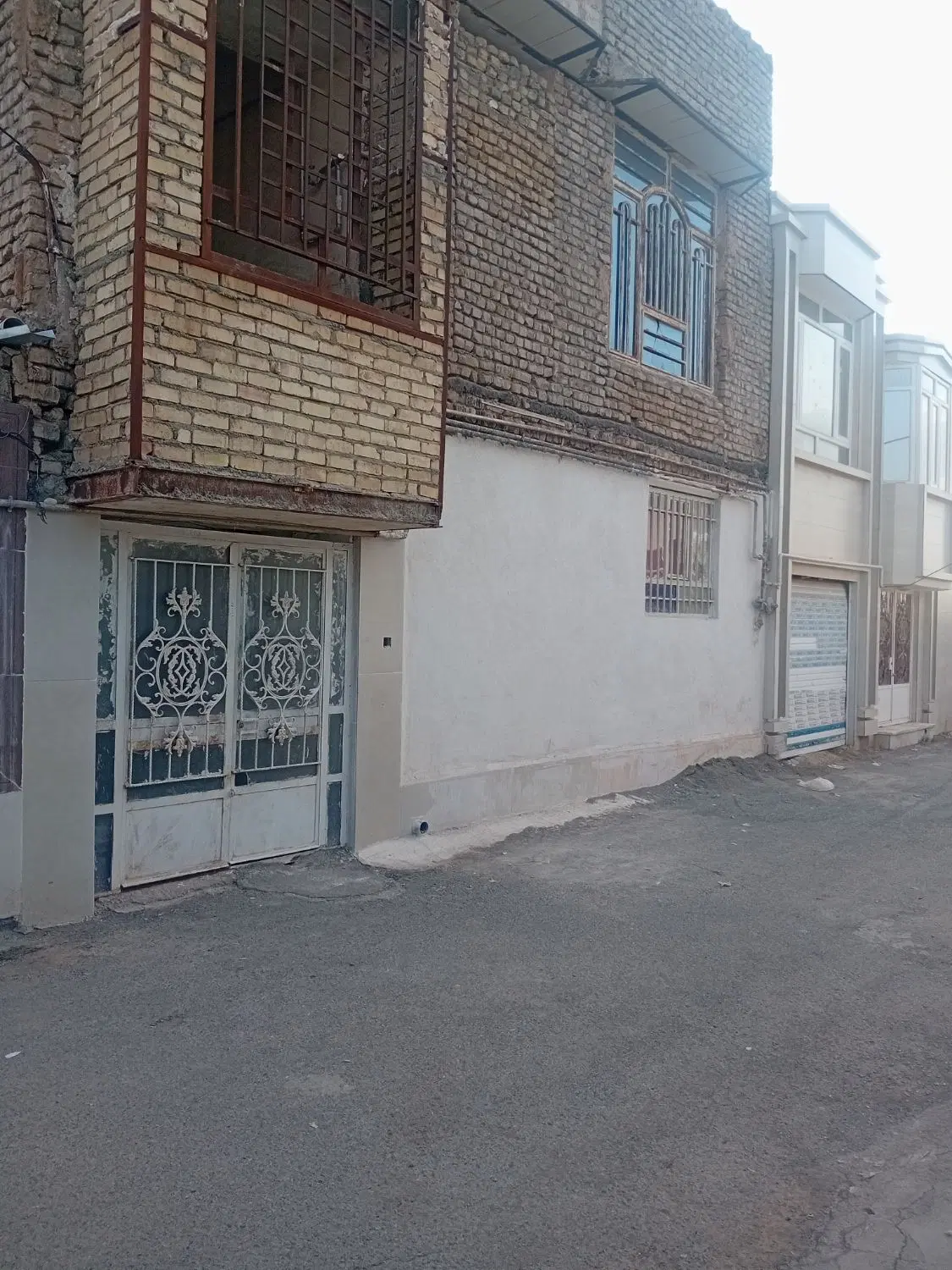 یک خانه_ دو طبقه _شیک