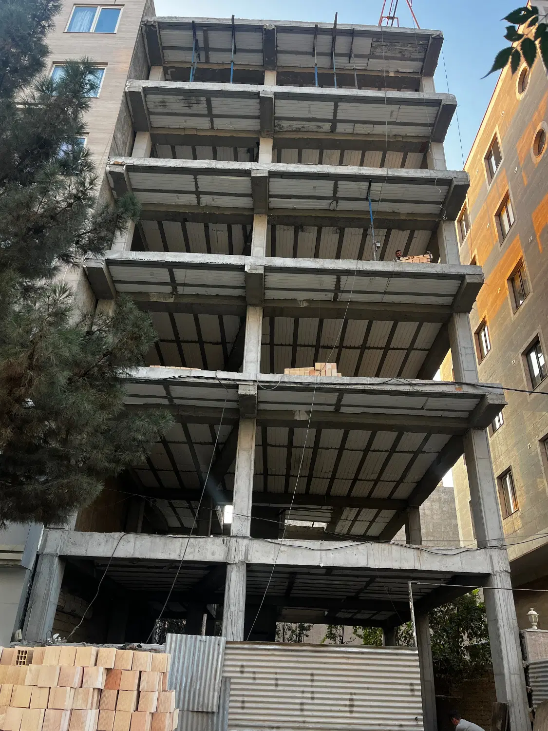 120 متری  تک واحدی