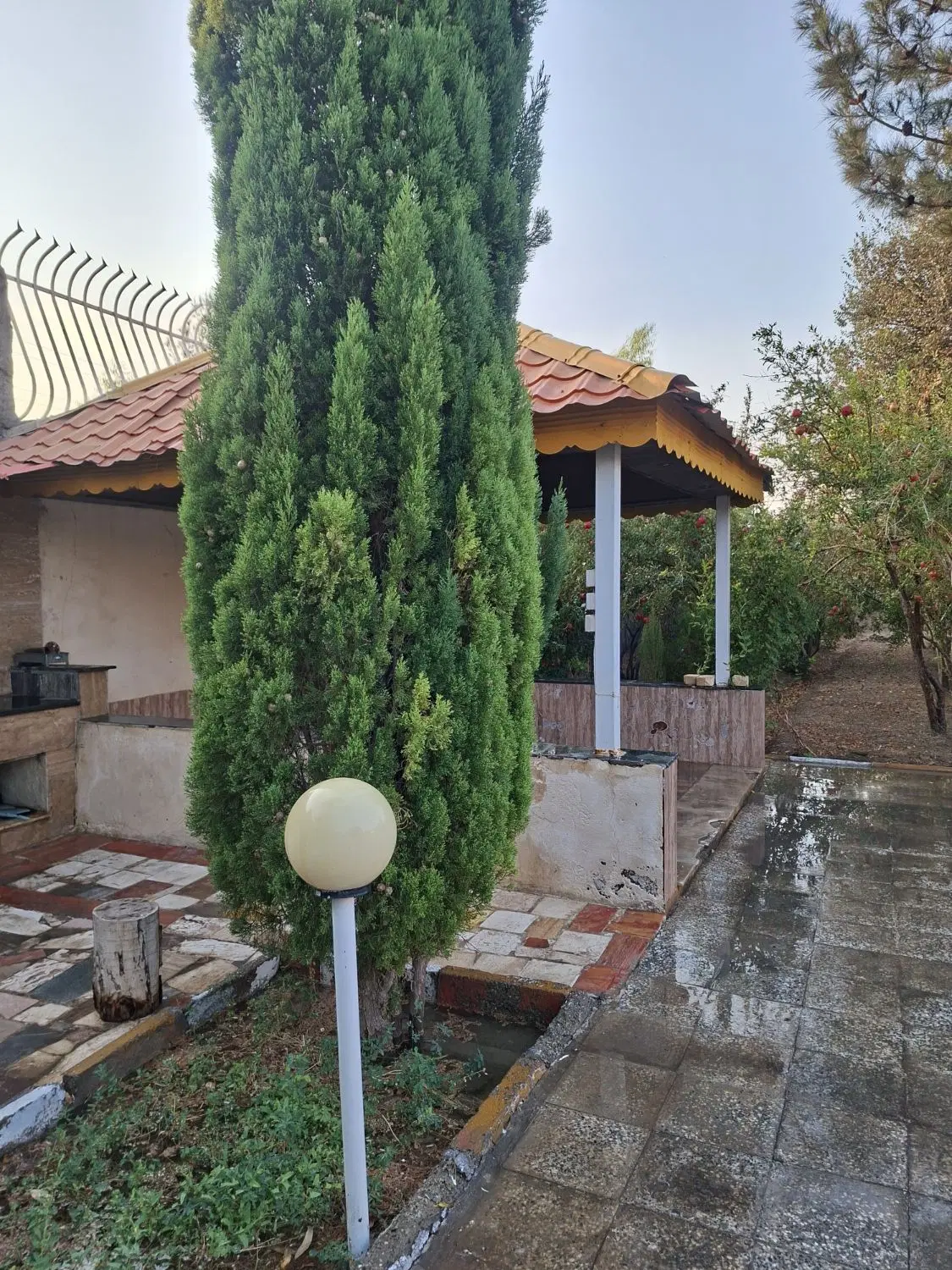چهار دیواری دو کله