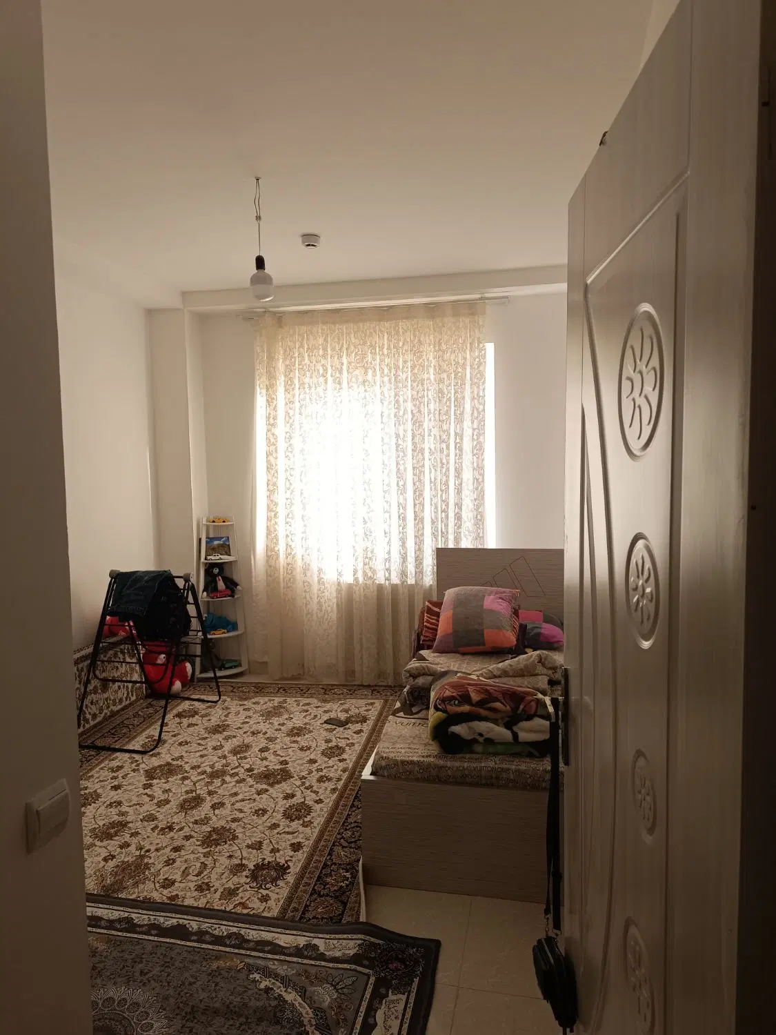 آپارتمان اجاره ای تازه ساخت لاوان_بهاران
