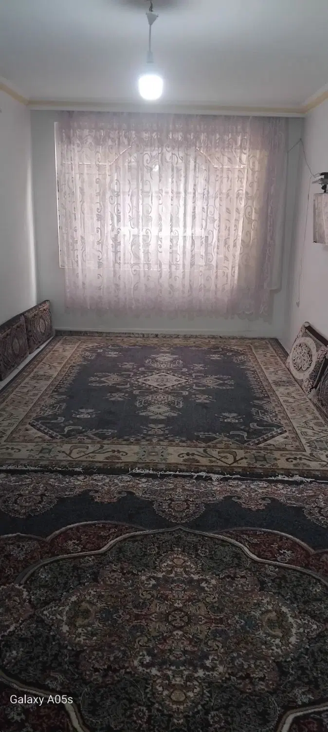 آپارتمان کشاورز۳