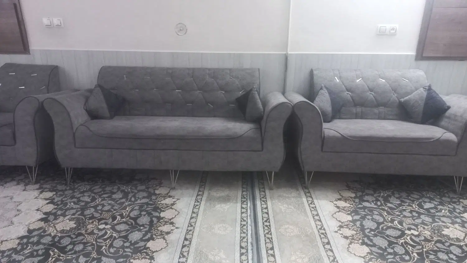 همخونه خانم نیاز است