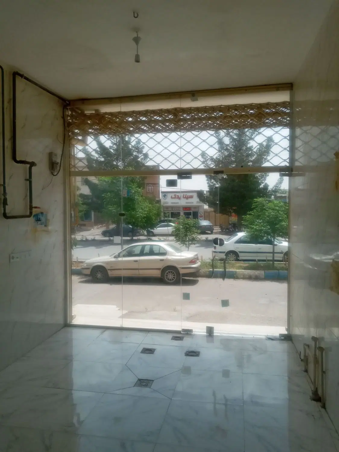 اجاره چند باب مغازه
