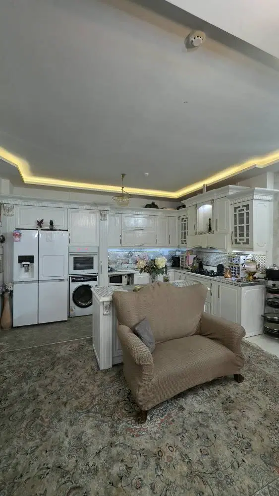 ۹۰مترفول * معاوضه * تاپ فلاحی