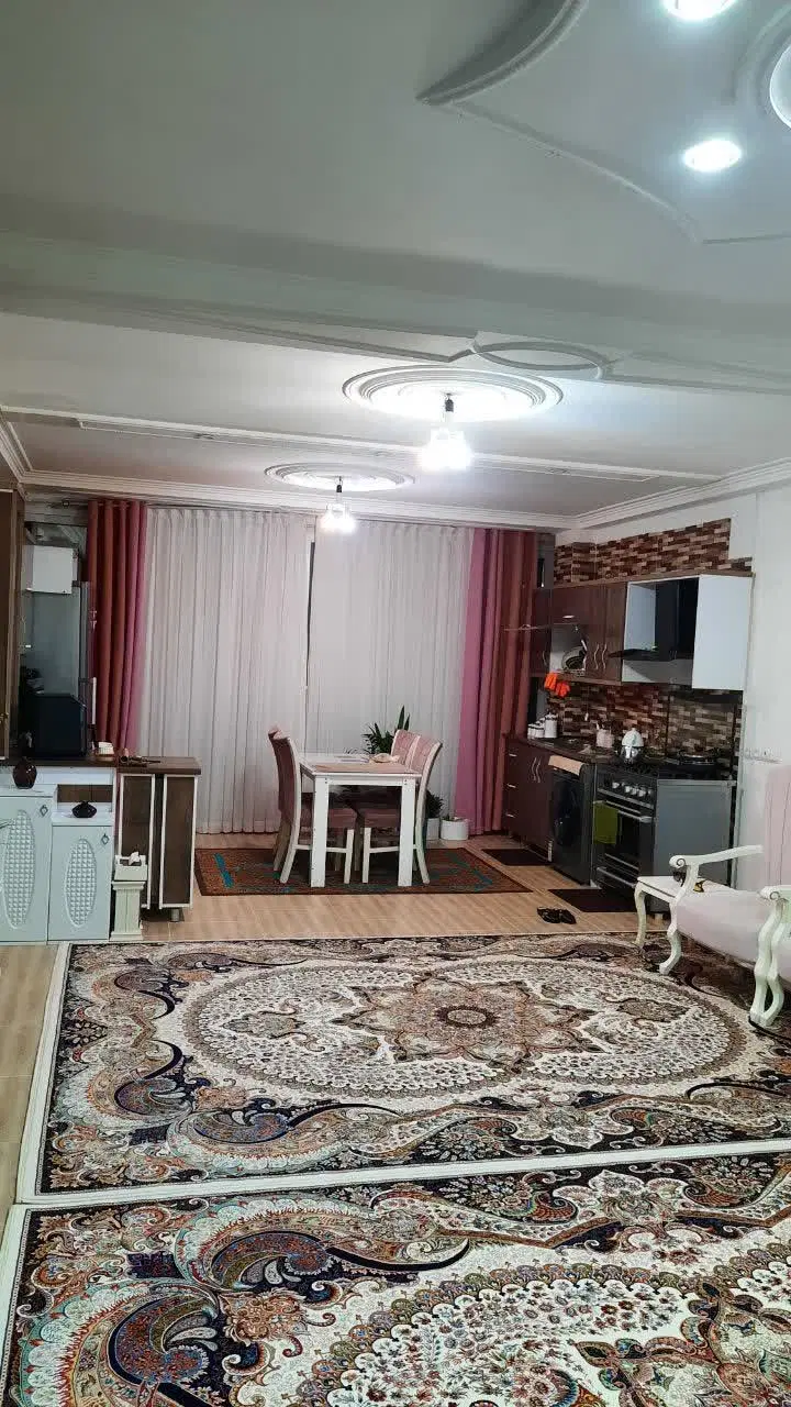 آپارتمان ۱۱۰ متری کوچه آلاله