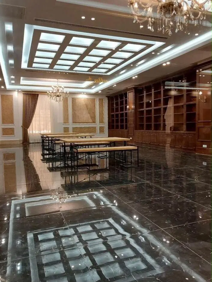 برج باغ ، مژده ۱۱۸ متر ۲ خواب مشاعات کامل