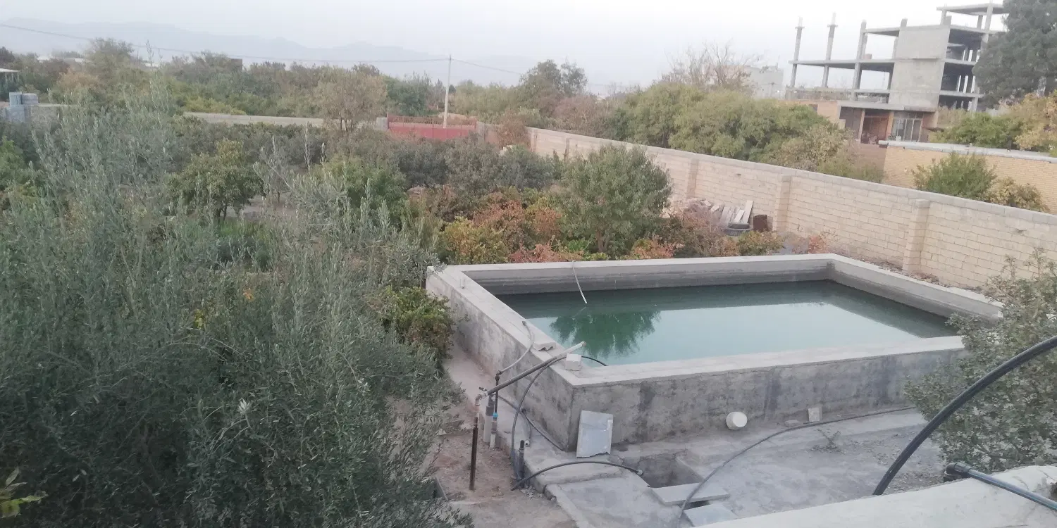فروش باغ مابین بوستان زندگی و بازار شب