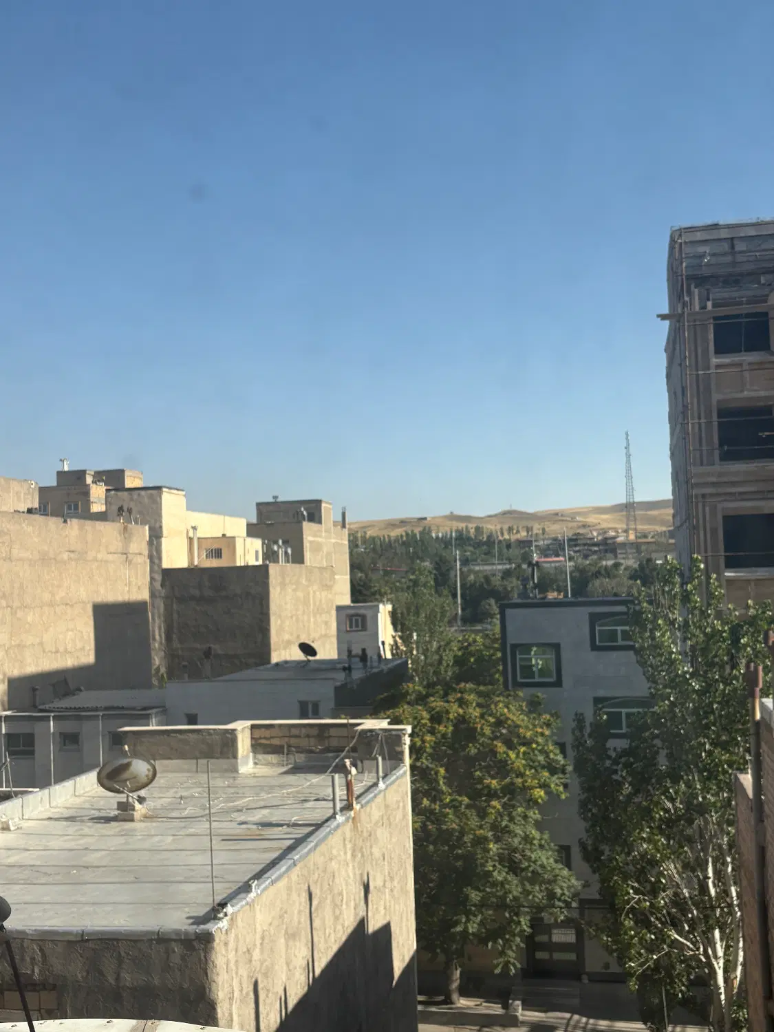 اپارتمان تک واحدی کوی ایتالیایی منظریه