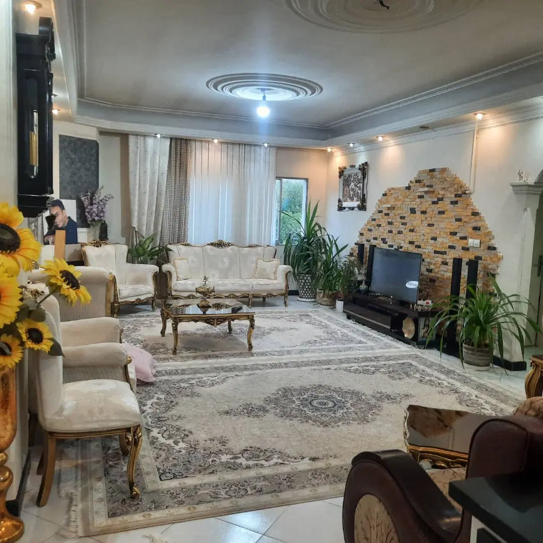 اجاره یک واحداپارتمان 102متری