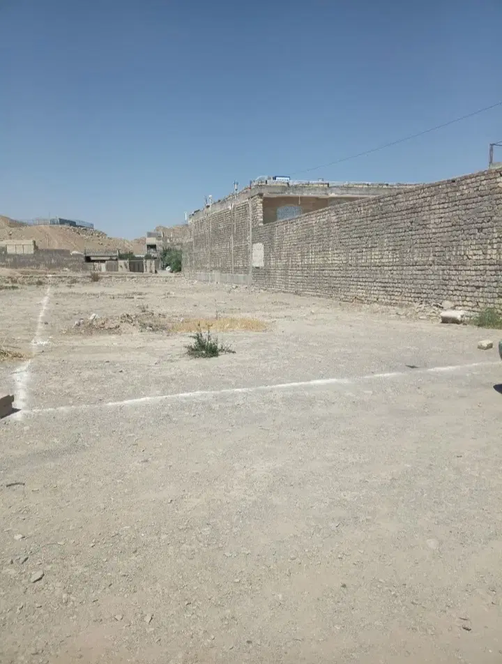 زمین مسکونی