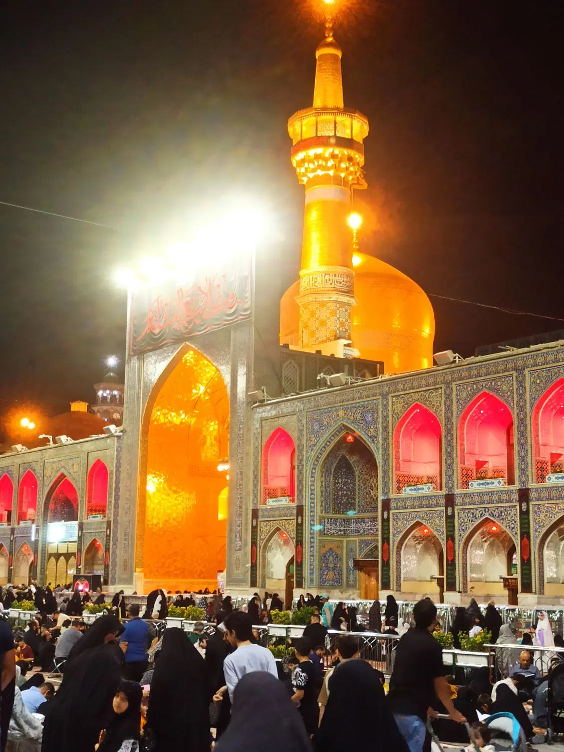 فروش آپارتمان ۱۲۰ متری  واقع در خیابان بهجت