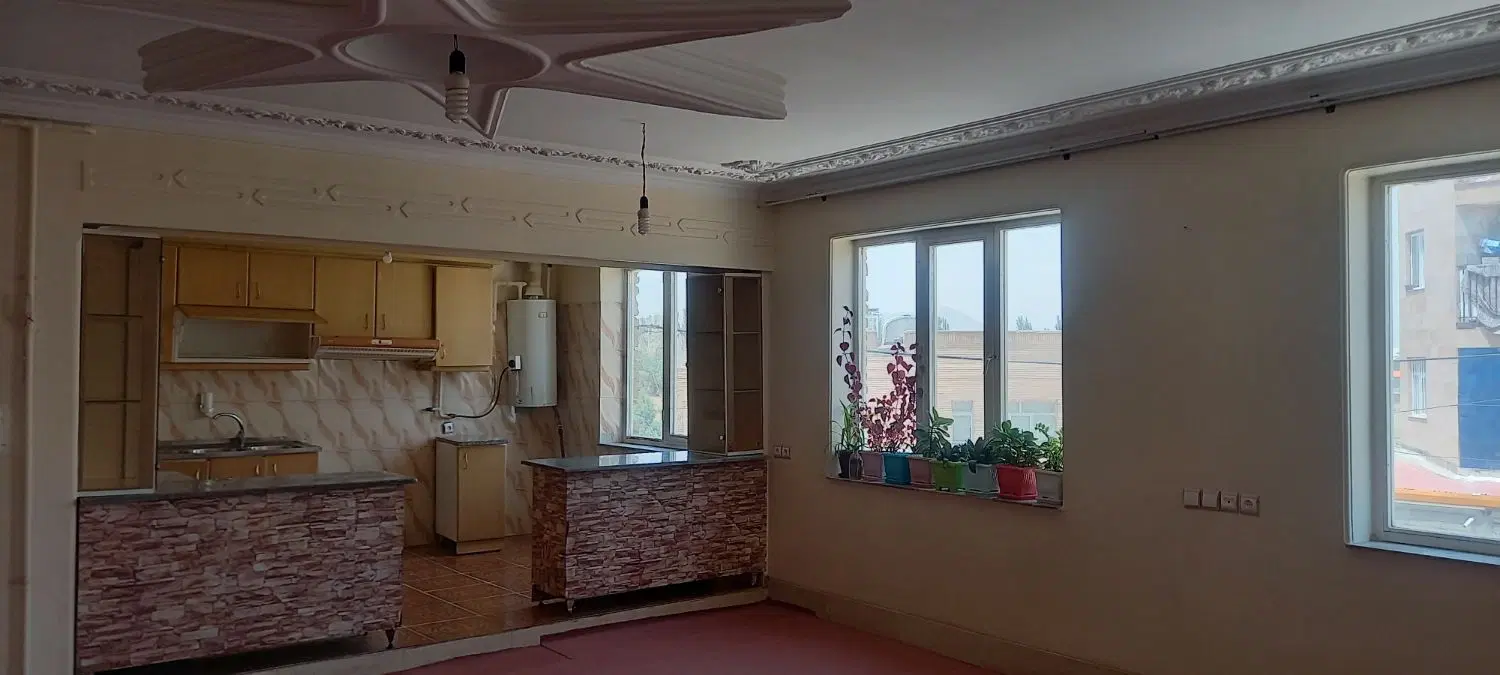 خونه ۱۴۰ متری بزرگ وشیک خیابان ستاره