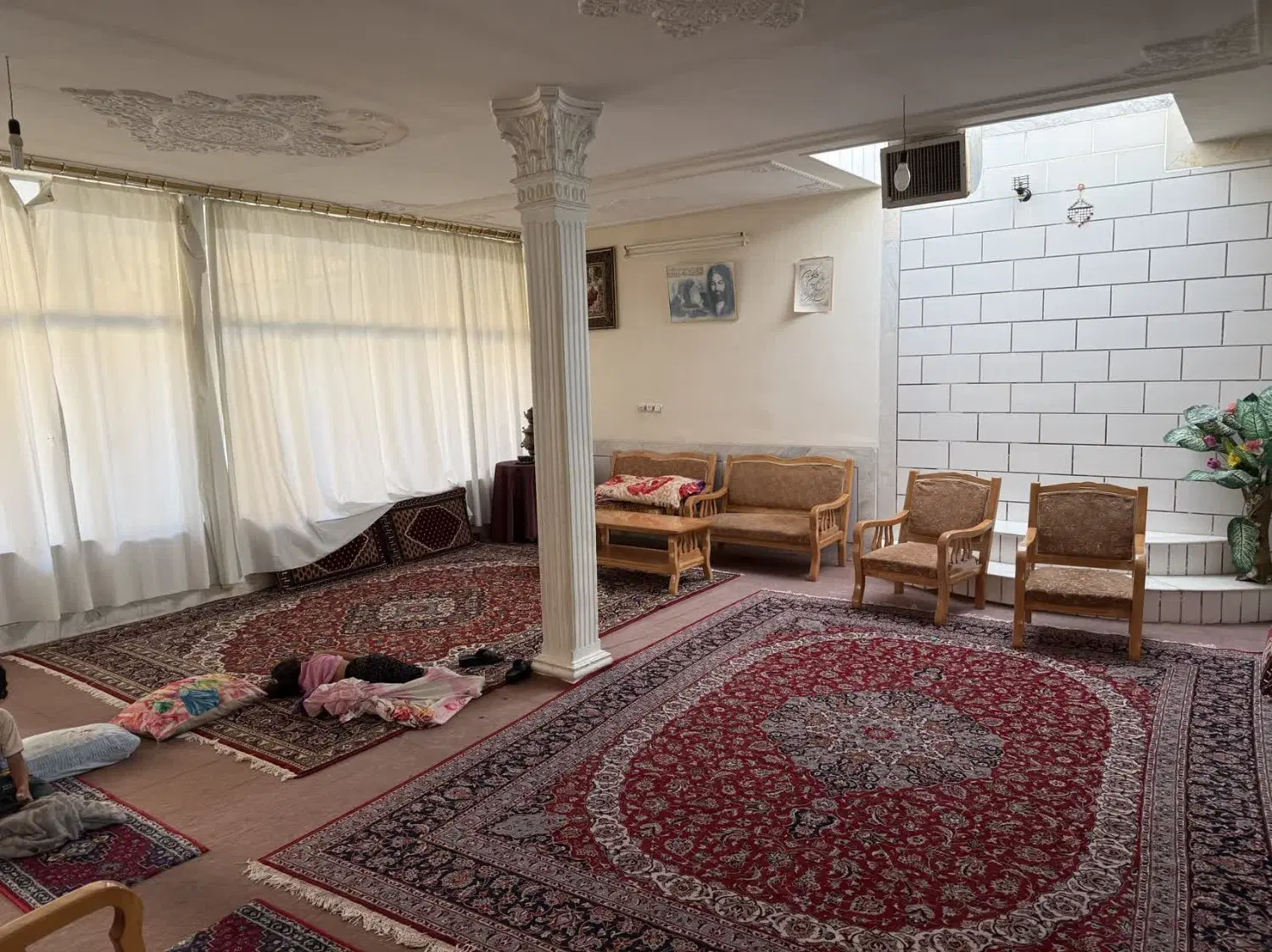 خانه ویلایی با بهترین لوکیشن