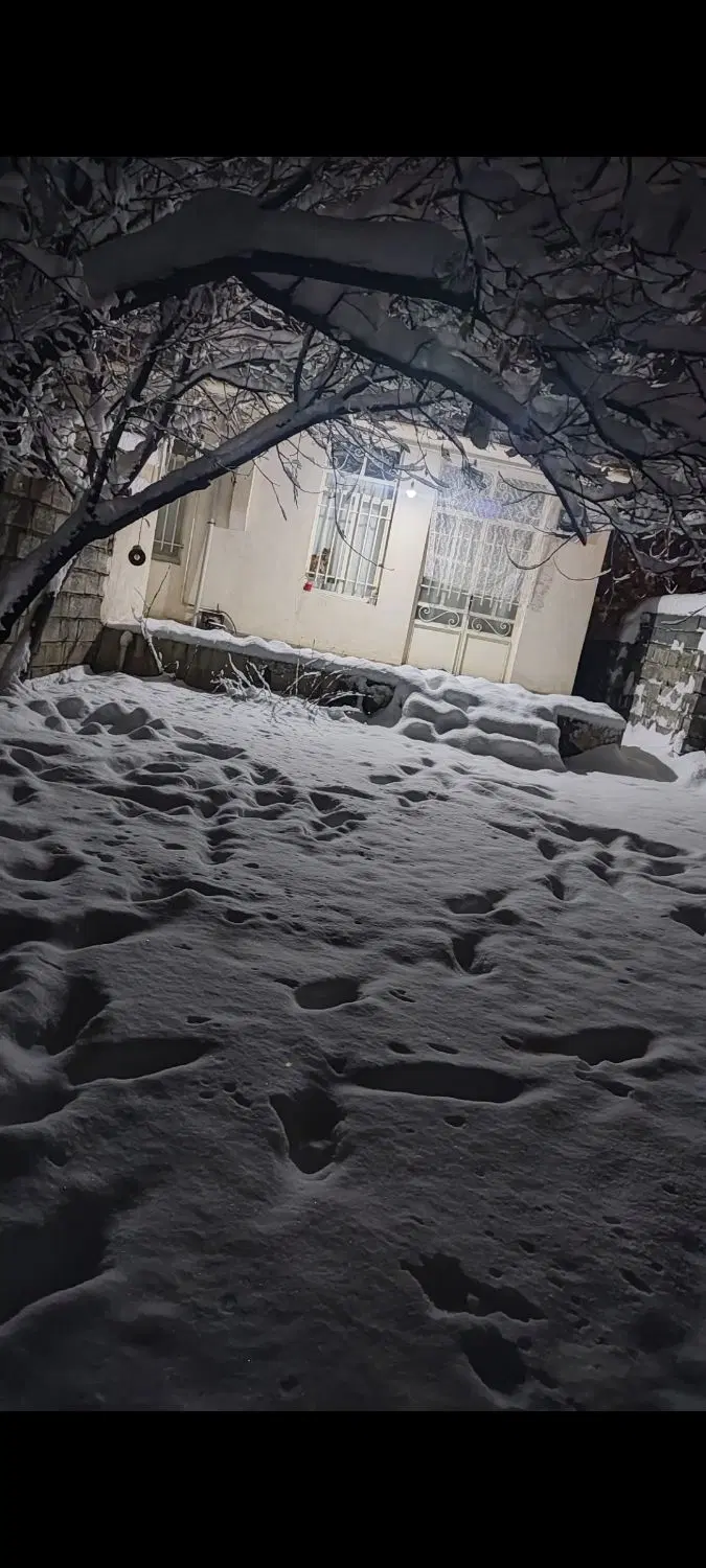 خانه ۲۲۰ متری ویلایی چیابراله