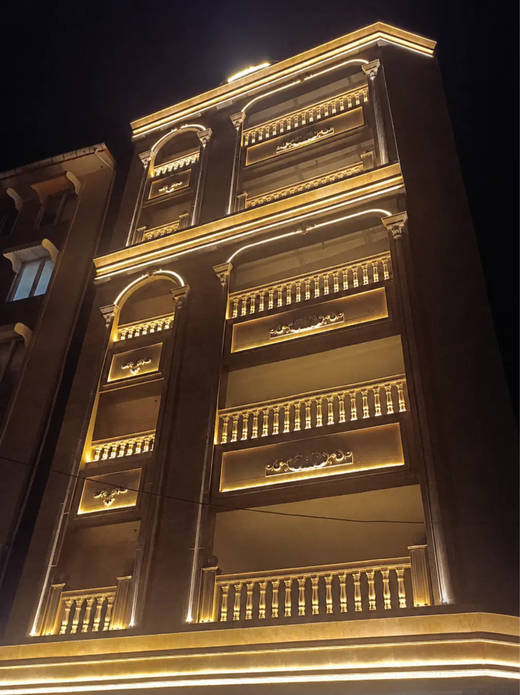 فروش یک واحد آپارتمان خوش ساخت در فارابی