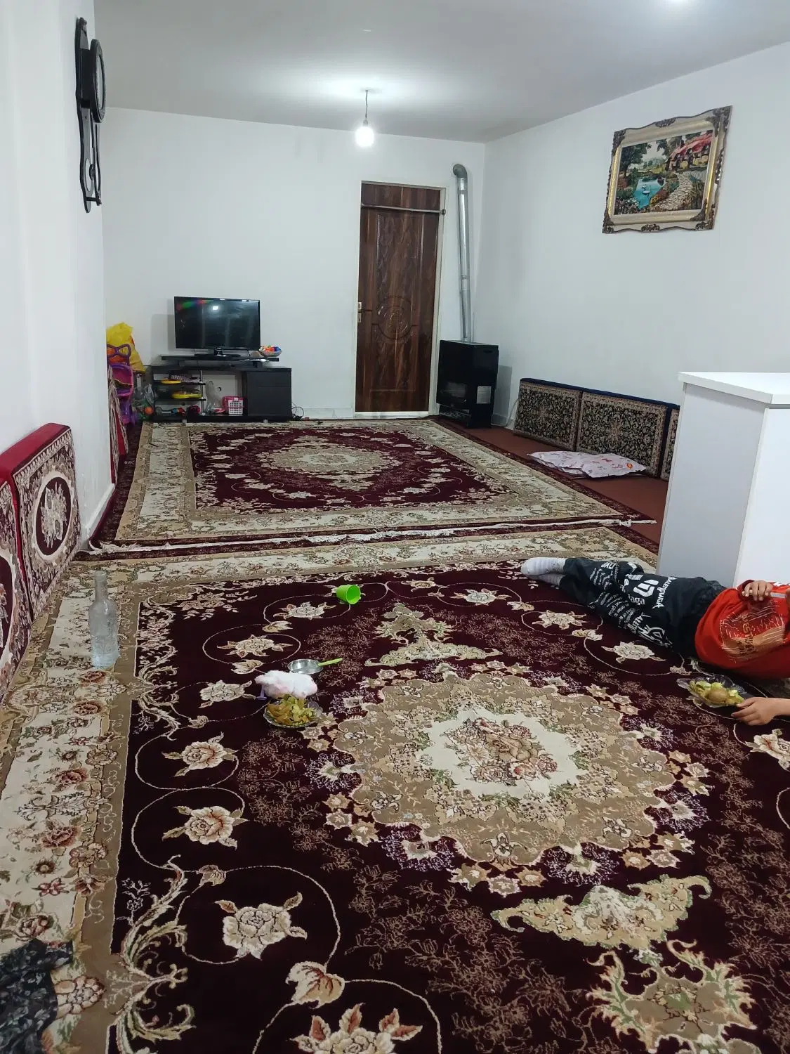 واحد راه جدا با پارکینگ