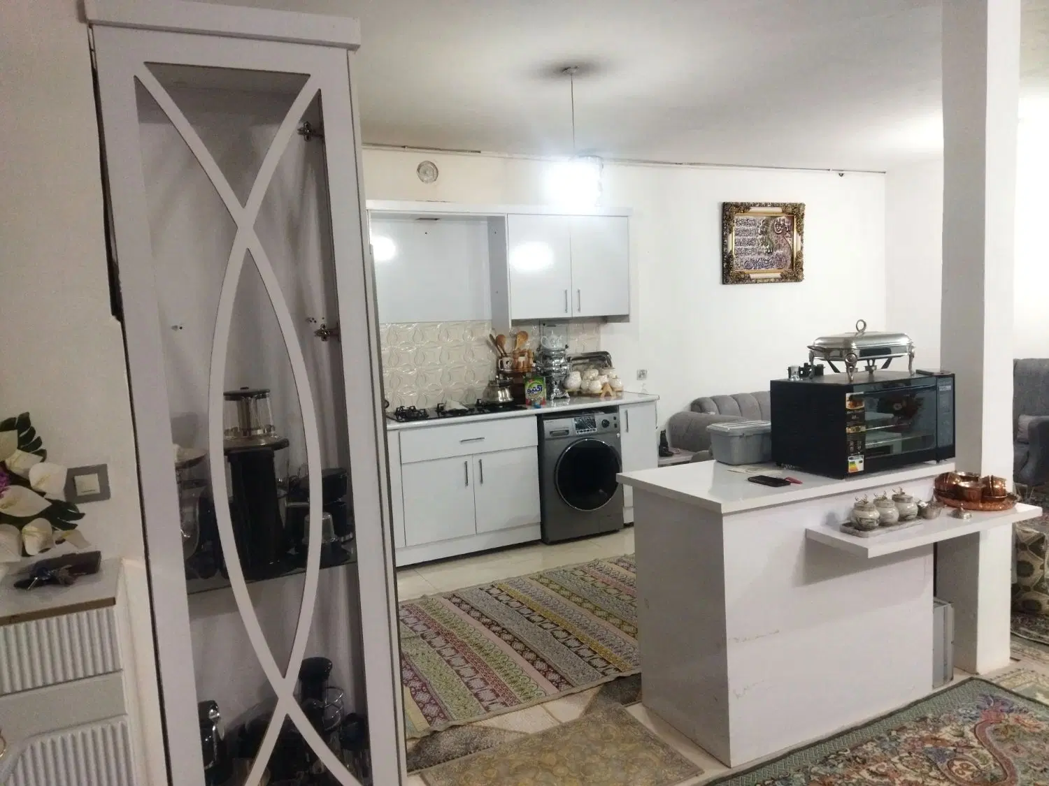 رهن کامل آپارتمان هم‌کف با پارکینگ