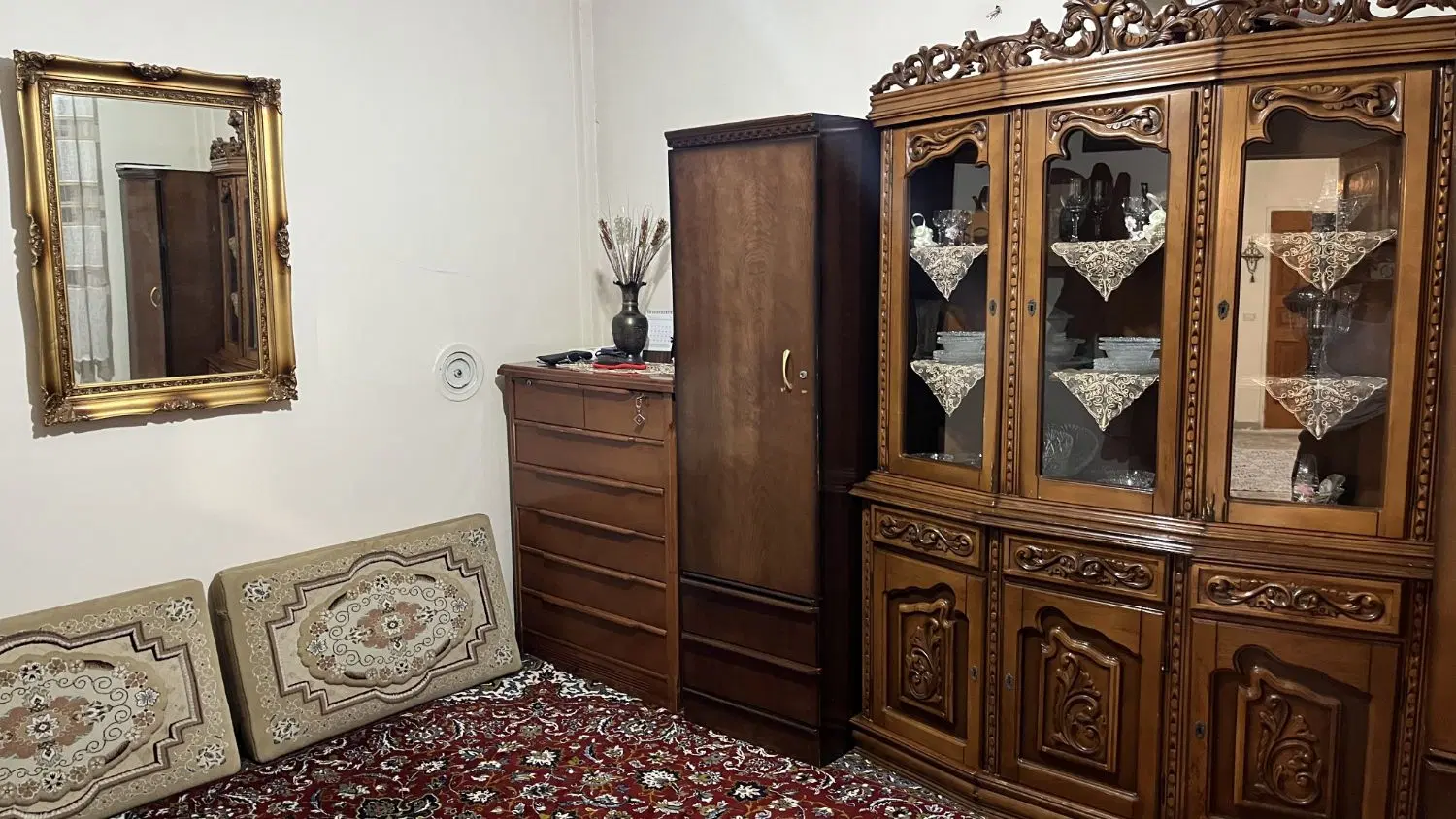 آپارتمان تک واحدی فروشی