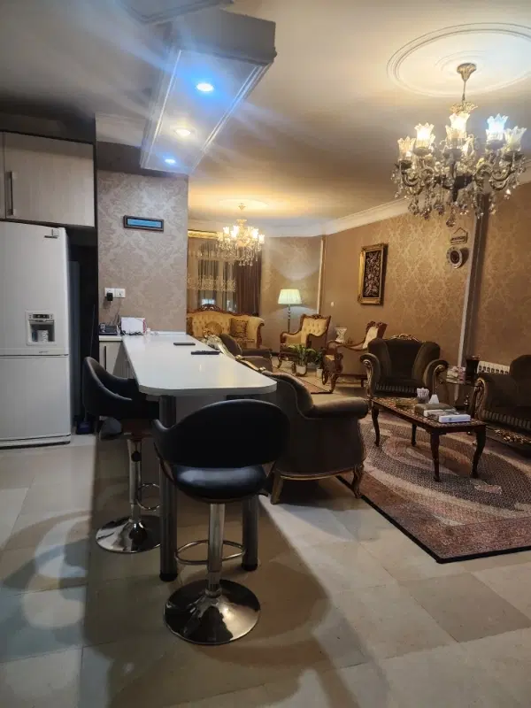 ۱۰۵ متر _ دوخواب _ بازسازی شده